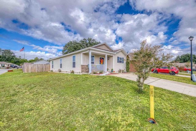 5713 Tryton Cir, Pensacola, FL 32526