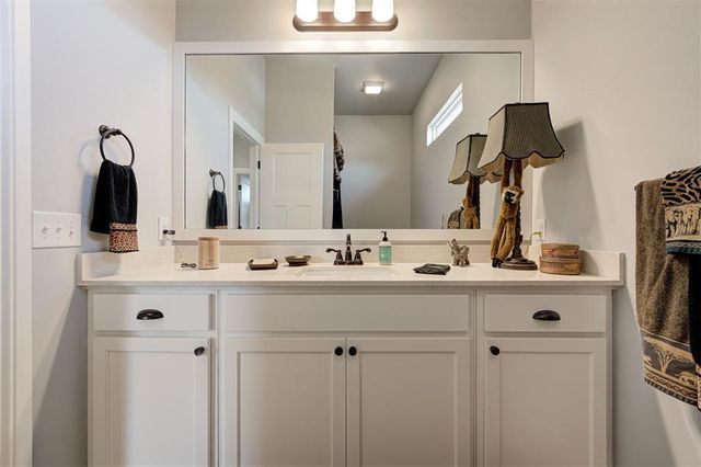 8930 Tall Oaks Drive, Guthrie, OK 73044