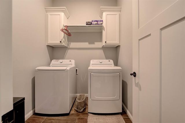 8930 Tall Oaks Drive, Guthrie, OK 73044