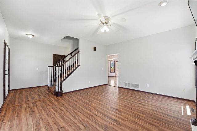 1004 Canterbury Avenue NE, Buffalo, MN 55313