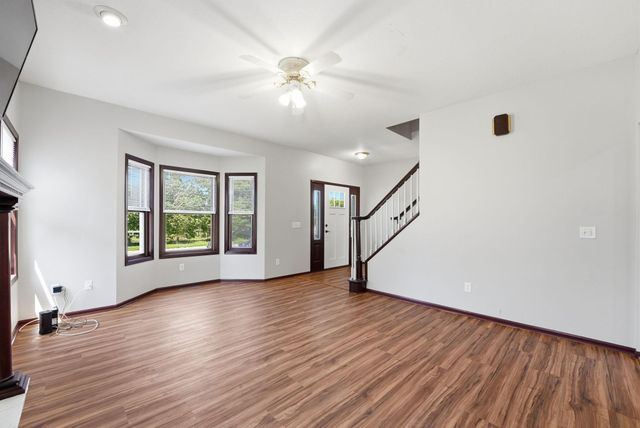 1004 Canterbury Avenue NE, Buffalo, MN 55313