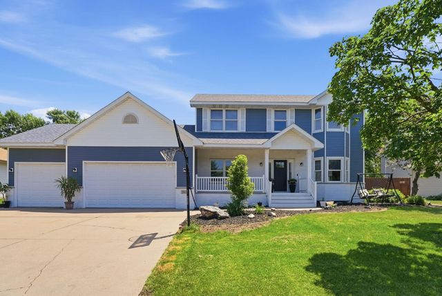 1004 Canterbury Avenue NE, Buffalo, MN 55313