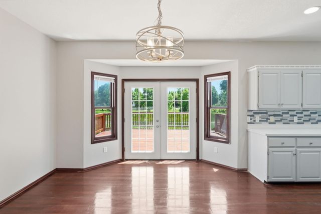 1004 Canterbury Avenue NE, Buffalo, MN 55313