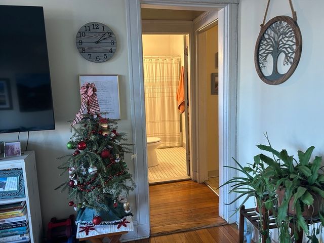 2039 Commonwealth Ave 8, Boston, MA 02135