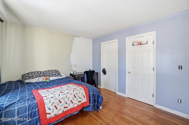 911 Shearwood Drive, Perrysburg, OH 43551