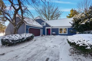 911 Shearwood Drive, Perrysburg, OH 43551