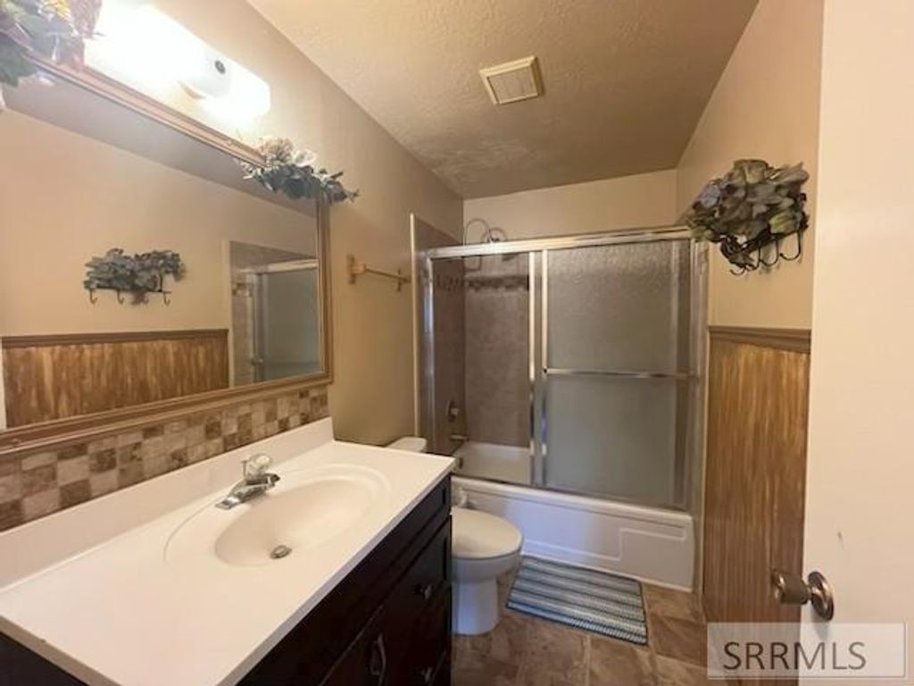 Image 22 of property listing at 586 Boyd, Chubbuck, ID 83202