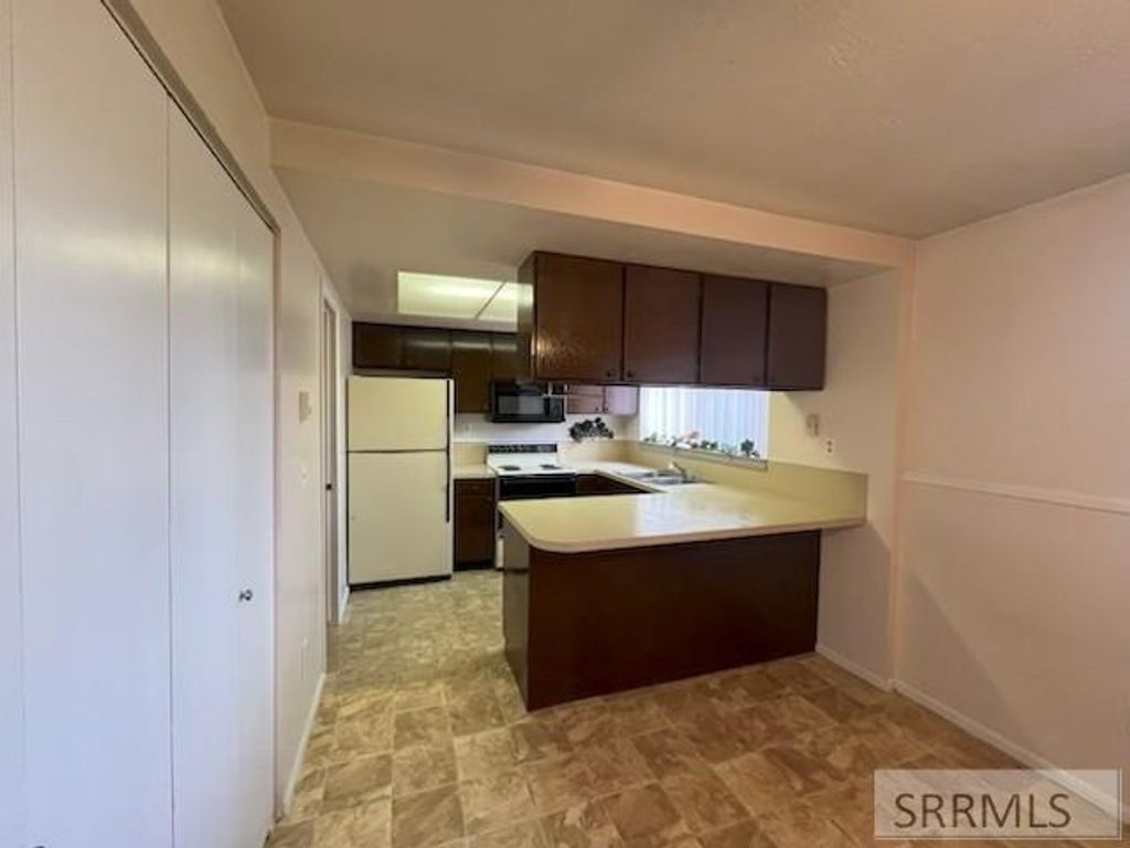 Image 24 of property listing at 586 Boyd, Chubbuck, ID 83202