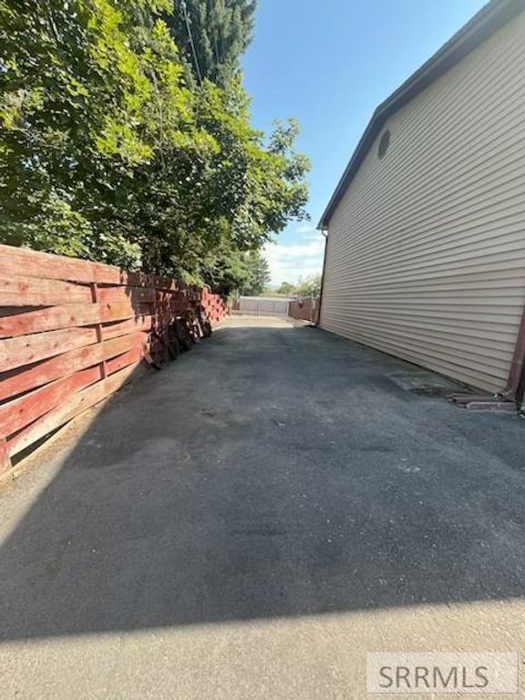 Image 6 of property listing at 586 Boyd, Chubbuck, ID 83202