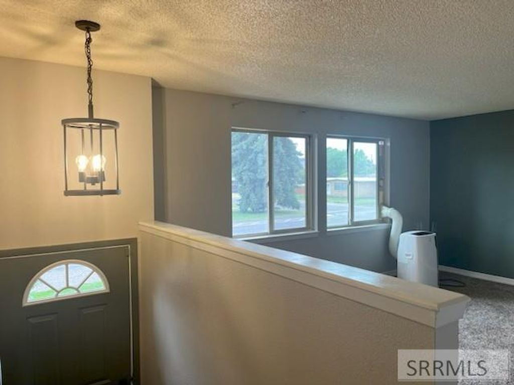 Image 8 of property listing at 586 Boyd, Chubbuck, ID 83202