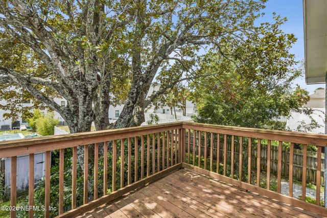 604 11TH Avenue S, Jacksonville Beach, FL 32250