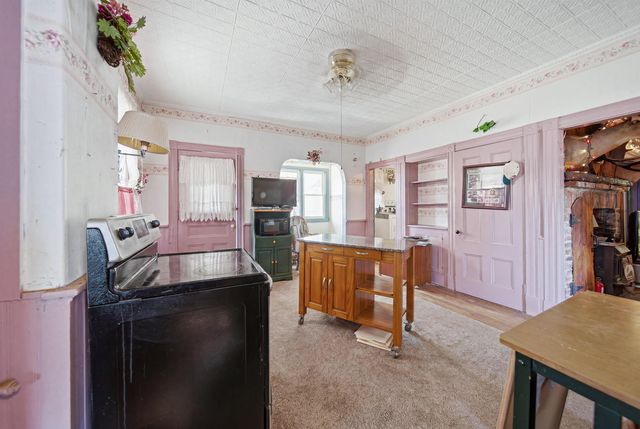 66 Amherst Street, Nashua, NH 03064