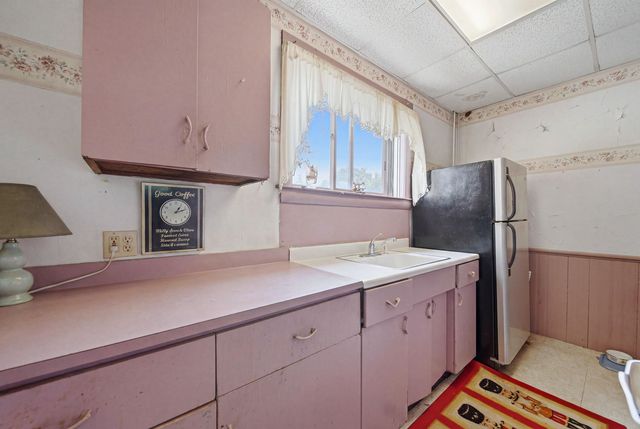 66 Amherst Street, Nashua, NH 03064