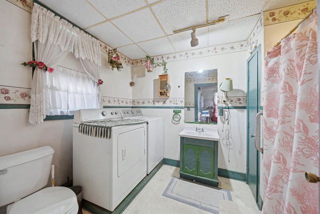 66 Amherst Street, Nashua, NH 03064
