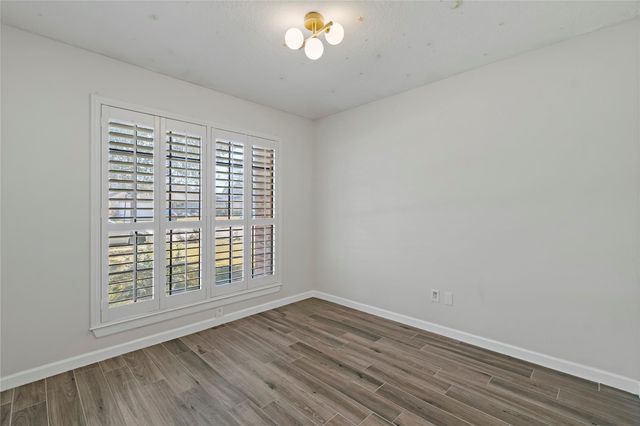 6115 Conlan Bay Drive, Houston, TX 77041