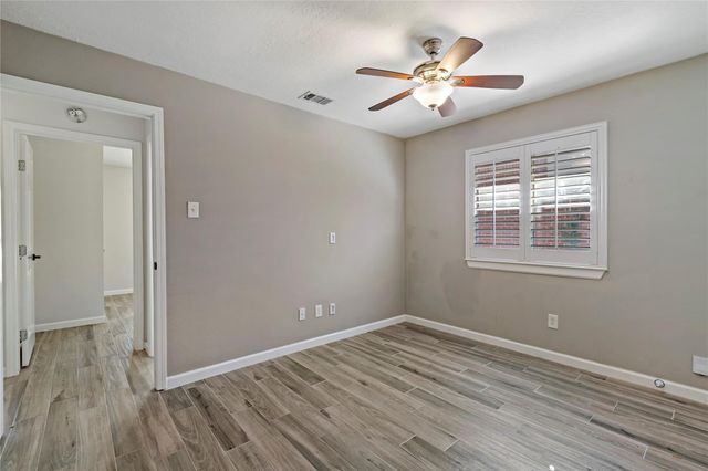 6115 Conlan Bay Drive, Houston, TX 77041