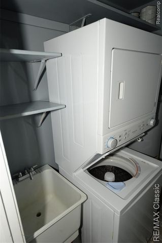 15450 Ashley Court, Macomb, MI 48044