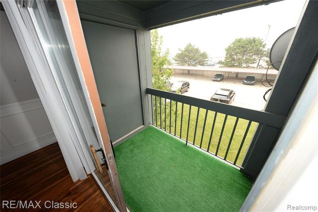 15450 Ashley Court, Macomb, MI 48044