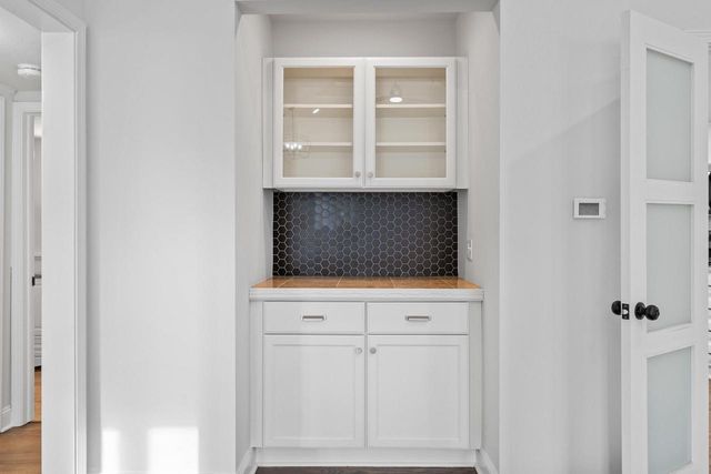 132 Fontana AVENUE, Fontana, WI 53125