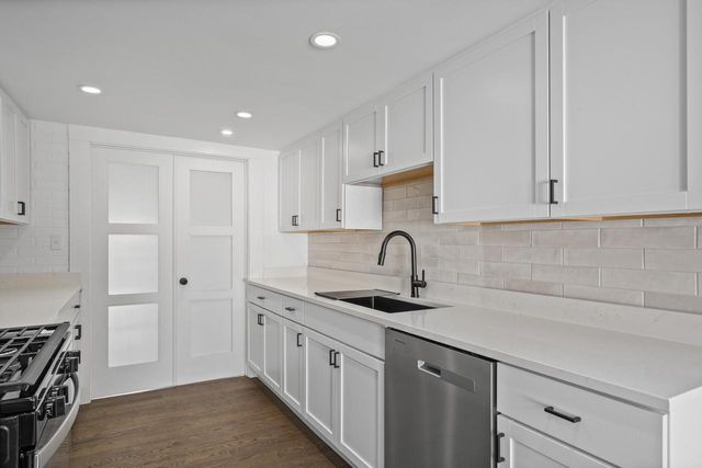 132 Fontana AVENUE, Fontana, WI 53125