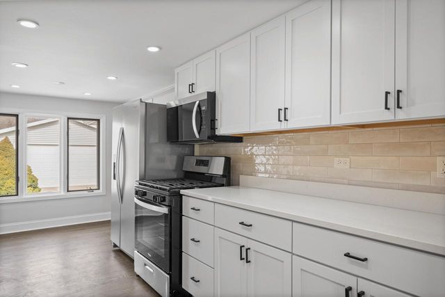 132 Fontana AVENUE, Fontana, WI 53125