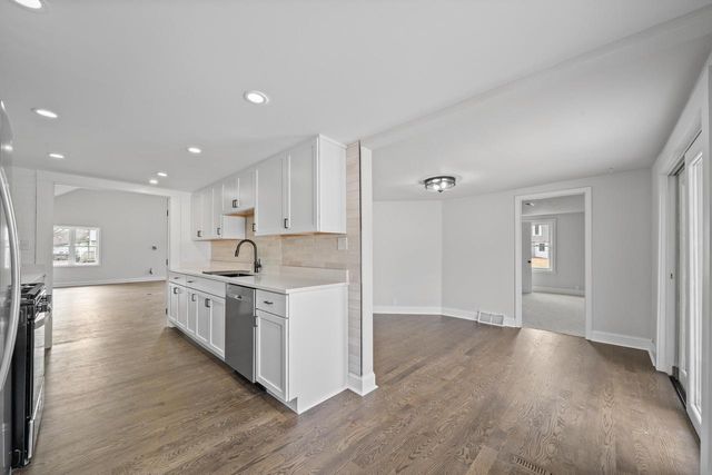 132 Fontana AVENUE, Fontana, WI 53125