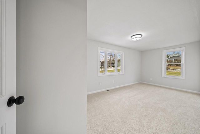 132 Fontana AVENUE, Fontana, WI 53125