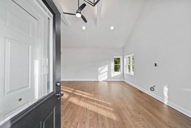 132 Fontana AVENUE, Fontana, WI 53125