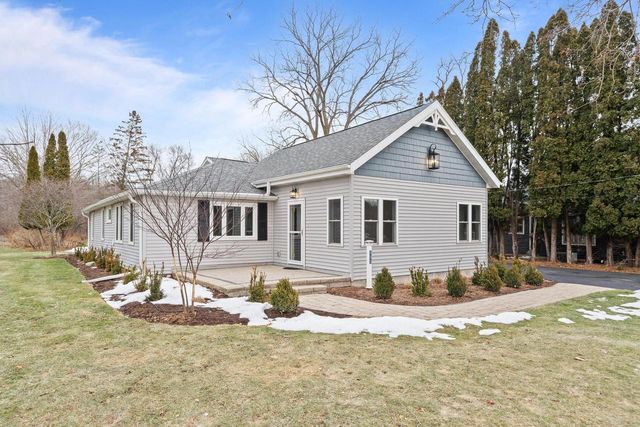 132 Fontana AVENUE, Fontana, WI 53125