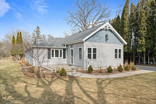 132 Fontana AVENUE, Fontana, WI 53125