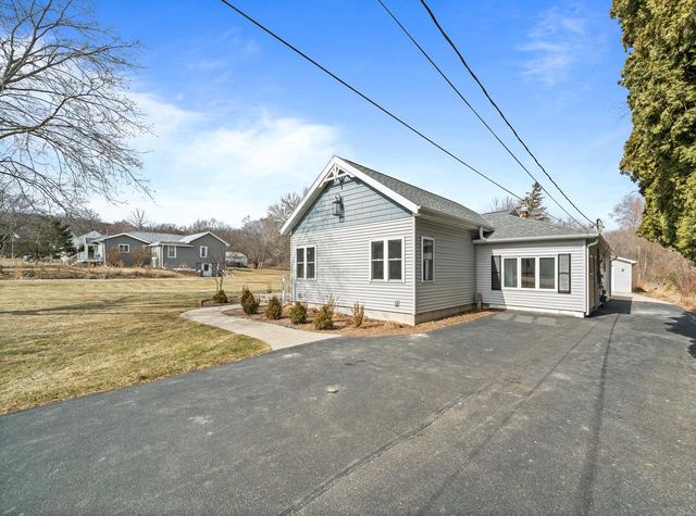 132 Fontana AVENUE, Fontana, WI 53125