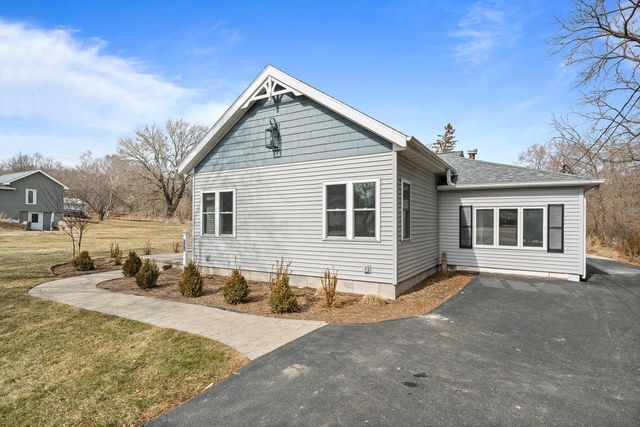 132 Fontana AVENUE, Fontana, WI 53125