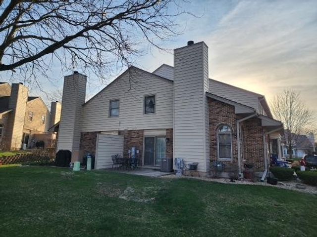 9249 Cliffside Lane, Orland Park, IL 60462