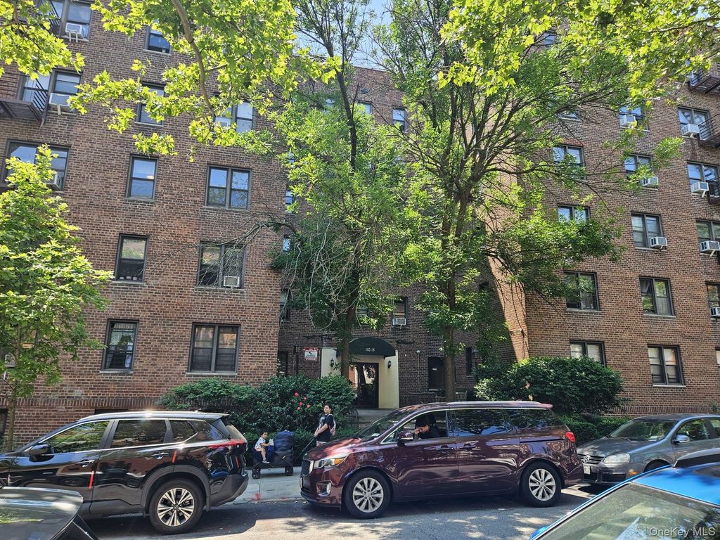 102-18 64 Avenue 2X, Forest Hills, NY 11375