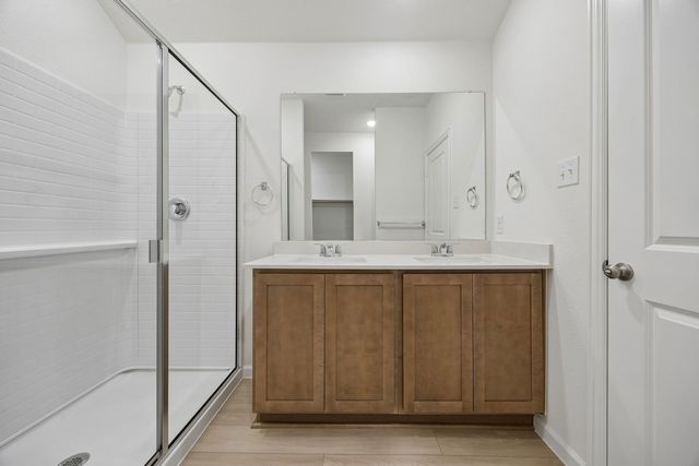 831 Hillcrest Bouvelard, Princeton, TX 75407