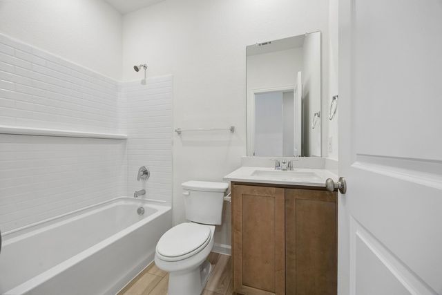 831 Hillcrest Bouvelard, Princeton, TX 75407