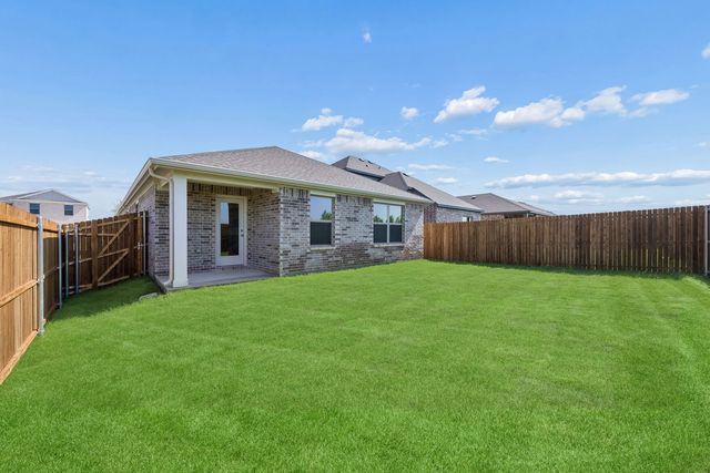 831 Hillcrest Bouvelard, Princeton, TX 75407