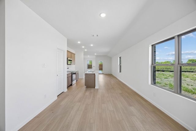 831 Hillcrest Bouvelard, Princeton, TX 75407