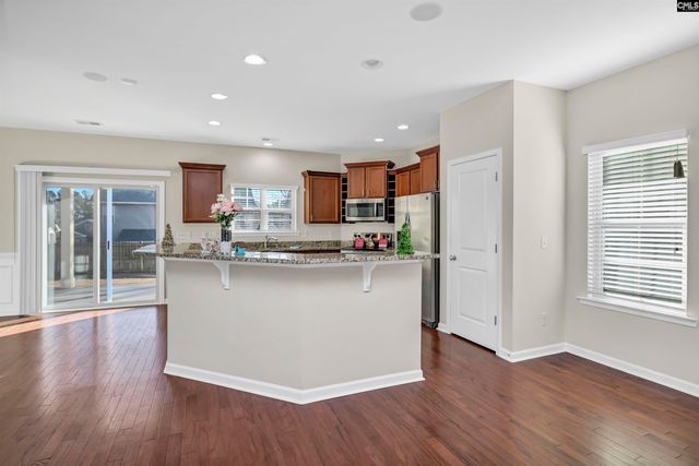 135 Bonhill Dr, Cayce, SC 29033