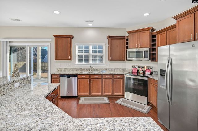 135 Bonhill Dr, Cayce, SC 29033