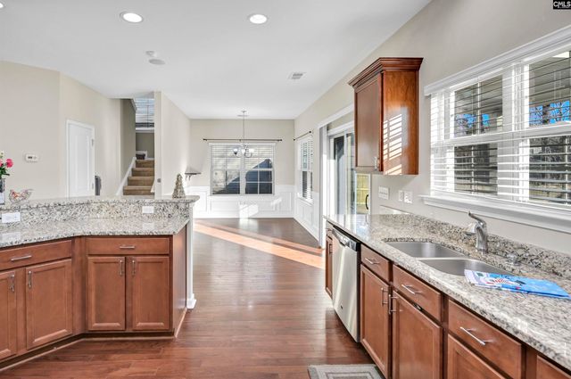 135 Bonhill Dr, Cayce, SC 29033