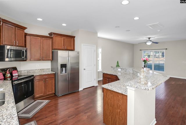 135 Bonhill Dr, Cayce, SC 29033