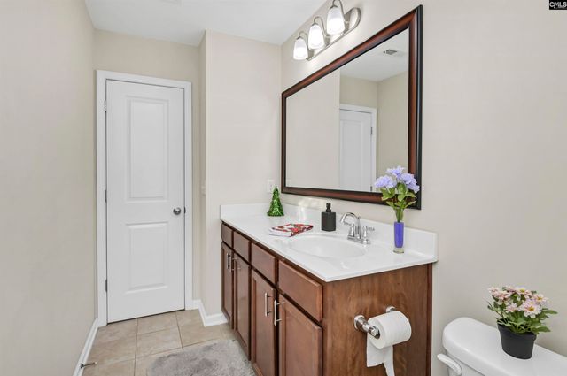 135 Bonhill Dr, Cayce, SC 29033