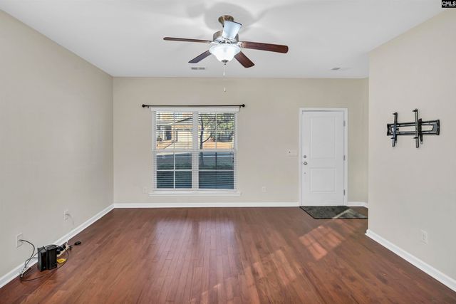 135 Bonhill Dr, Cayce, SC 29033