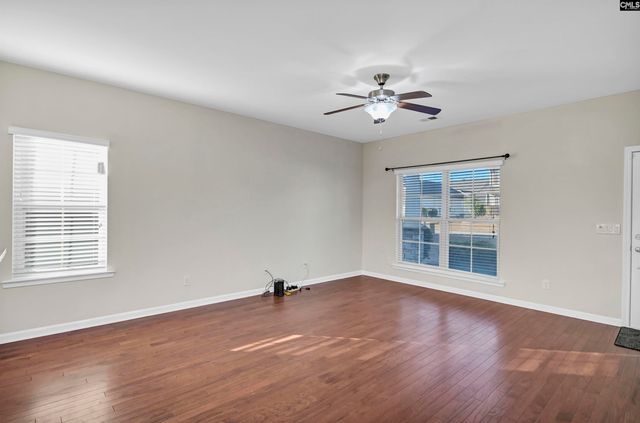 135 Bonhill Dr, Cayce, SC 29033