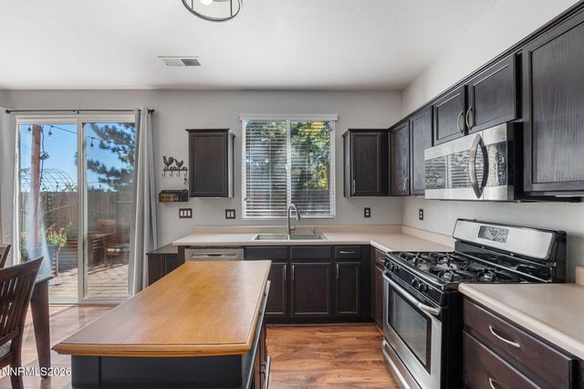2448 Bentley Drive, Reno, NV 89523