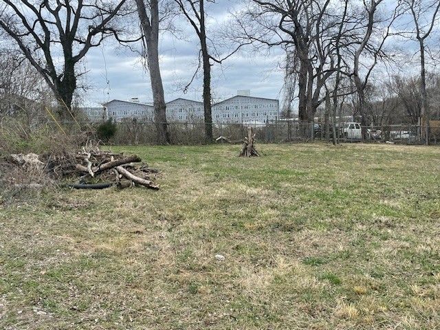 418 Mallory St, Nashville, TN 37203
