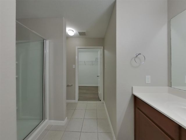 308 Summer Horse Drive, La Marque, TX 77568