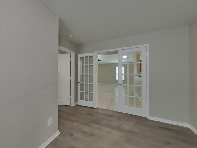 308 Summer Horse Drive, La Marque, TX 77568