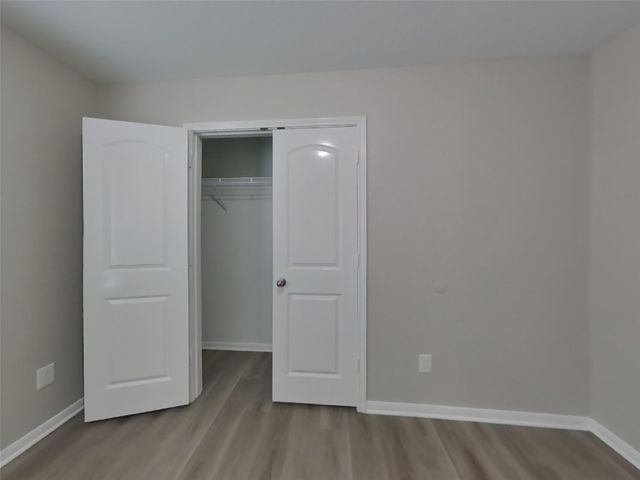 308 Summer Horse Drive, La Marque, TX 77568